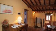 Oliveta Country Holiday Villa in Tuscany